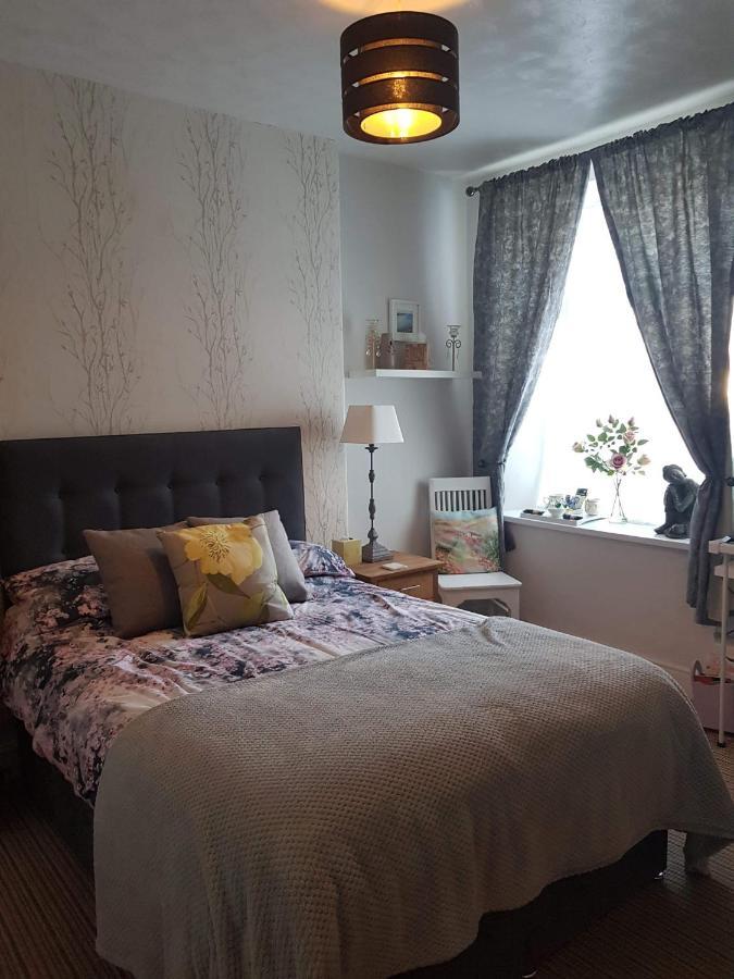 The Pavilion Guest House Милом Экстерьер фото
